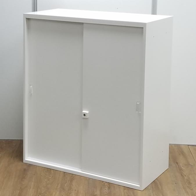 オカムラ製　レクトラインシリーズ　ホワイト　ベースなし　2枚引戸　引き違い書庫！！
                        レクトライン
                                    中古
            