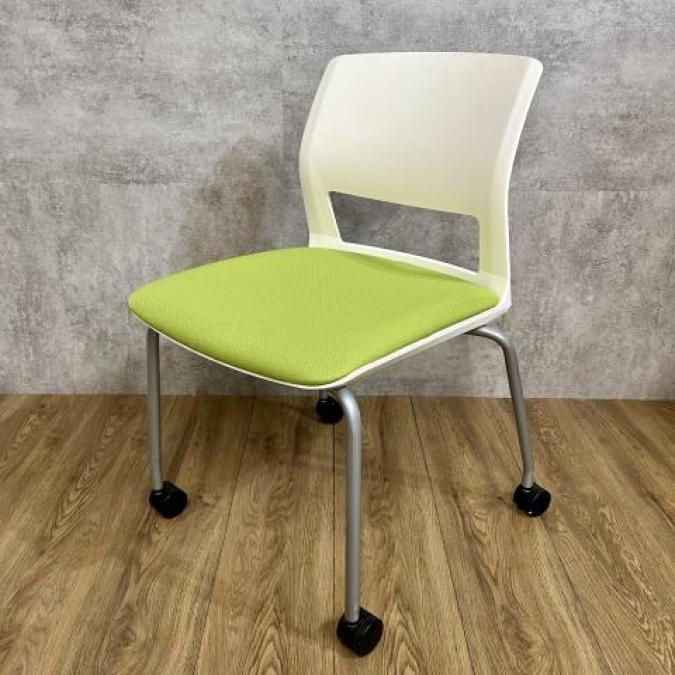 【残り2脚！】メーカー品　コクヨ　160　格安　高品質　事務椅子　会議　研修　オフィス　学校　教室　福岡　博多　天神　佐賀　長崎　大分　熊本　宮崎　鹿児島　沖縄
                        160シリーズ
                                    中古
            