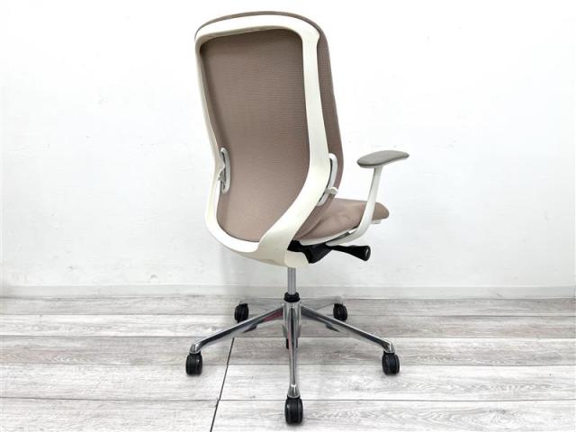 【中古】シルフィーメッシュ オカムラ/okamura 肘付ハイバックチェア 498183