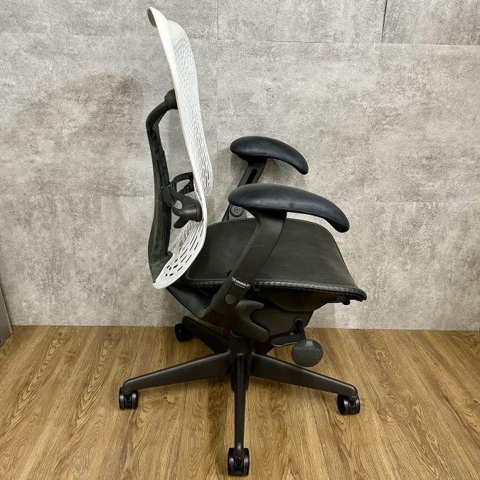 中古】ミラアーム Herman Miller/ハーマンミラー 肘付ハイバック 中古】ミラアーム Herman Miller/ハーマンミラー 肘付ハイバック