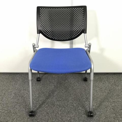中古】プロスタック 8140ZZ オカムラ/okamura スタッキングチェア 501144 - 中古オフィス家具ならオフィスバスターズ