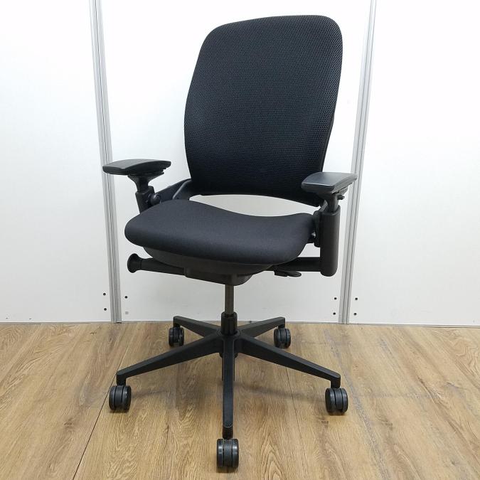 【中古】リープV2 Steelcase/スチールケース 肘付ハイバックチェア 501148 - 中古オフィス家具ならオフィスバスターズ