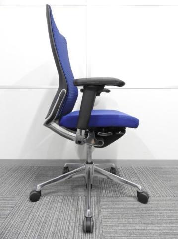 中古】コーラルメッシュ オカムラ/okamura 肘付ハイバックチェア 501482 - 中古オフィス家具ならオフィスバスターズ
