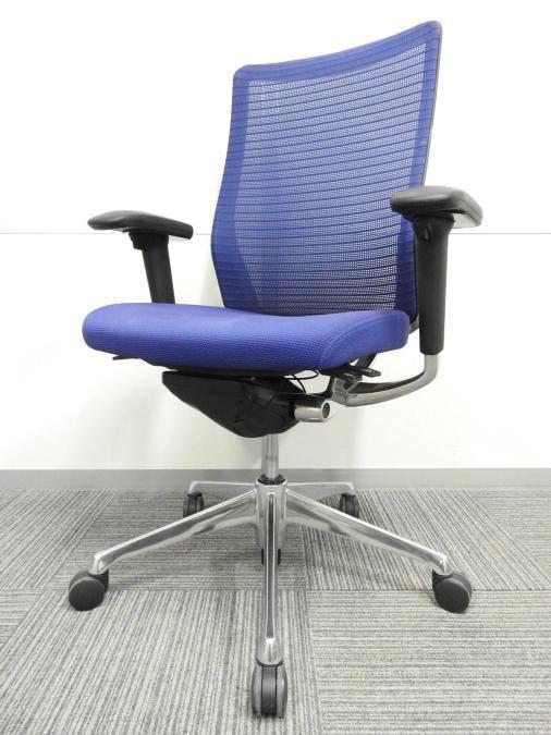 【在庫入替セール】【2脚のみ】オカムラ　コーラルチェア　多機能　高級チェア
                        コーラルメッシュ
                                    中古
            