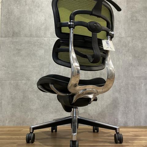 中古】ベーシック Ergohuman/エルゴヒューマン 肘付ハイバックチェア 479440 - 中古オフィス家具ならオフィスバスターズ