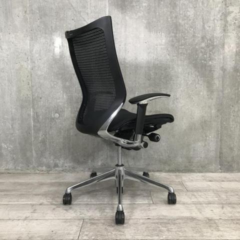 CP85AR-FDH1 オカムラ バロンチェア ハイバック 座メッシュ ブラック 可動肘 ブラックボディ ポリッシュフレームの通販【オフィスチェア 】【法人オフィス家具のオフィネット】