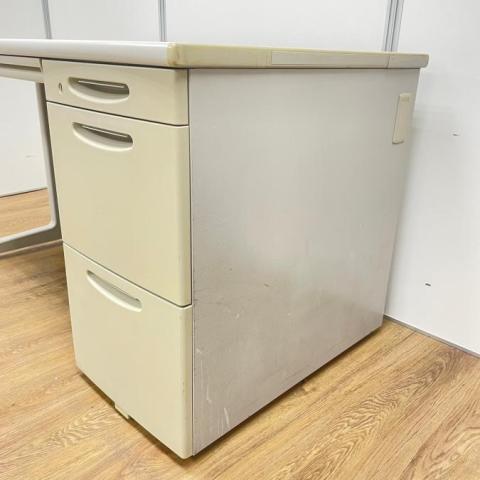 中古】SDシリーズ オカムラ/okamura 片袖机 501988 - 中古オフィス家具ならオフィスバスターズ