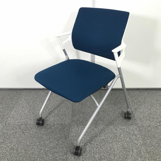 【まとめて揃います！】【スタイリッシュなデザイン！水平スタッキングで準備や片づけの際にイスを持ち上げる必要がない！】■コクヨ(KOKUYO)製　ピエガシリーズ　肘付ミーティングチェア　■ブルー　■固定肘　■キャスター付
                        ピエガ
                                    中古
            