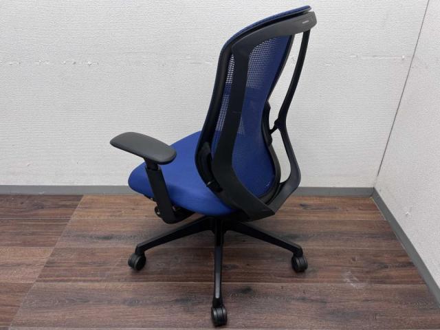 中古】オカムラ シルフィー ハイバック 可動肘 バックカーブアジャスト 前傾機能 ポリッシュ 2025020306【中古オフィス家具】 –  中古オフィス家具 トレタテ
