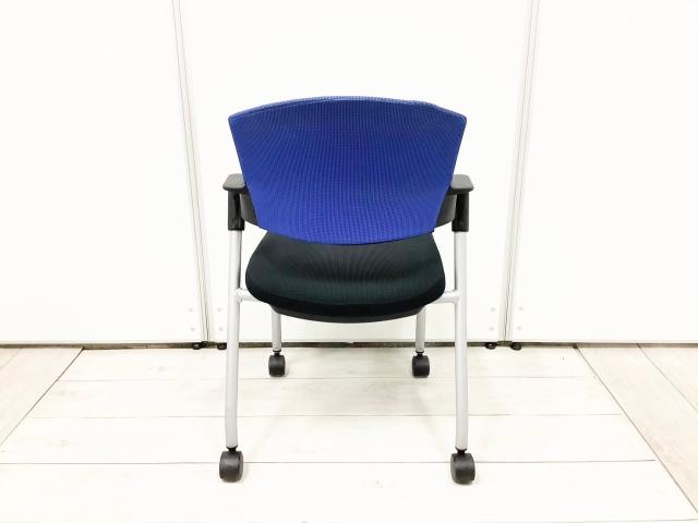中古】プロッティチェア コクヨ/KOKUYO スタッキングチェア 502271 - 中古オフィス家具ならオフィスバスターズ