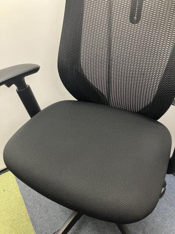 中古】シルフィー C636XR FMP1 オカムラ/okamura 肘付ハイバックチェア 502430 - 中古オフィス家具ならオフィスバスターズ