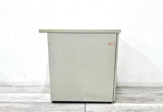 中古】BS+ コクヨ/KOKUYO 脇机2段 502399 - 中古オフィス家具ならオフィスバスターズ