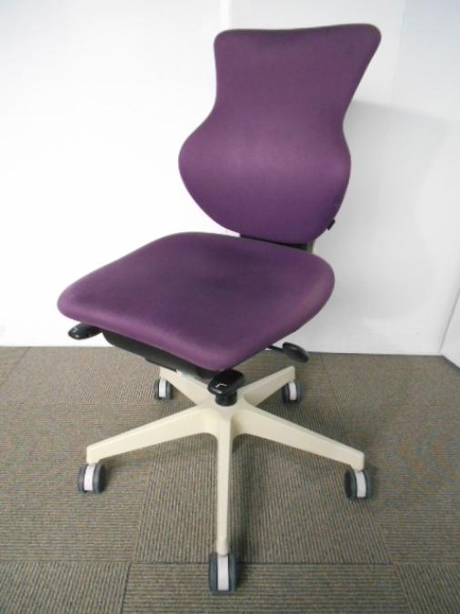 【在庫入替セール品！】イトーキ製｜カシコチェア｜男性はもちろん、女性に大人気のチェアー！オシャレなデザインが特徴的です！
                        カシコチェア
                                    中古
            