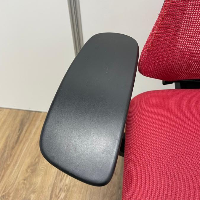 中古】エフメッシュ イトーキ/ITOKI 肘付ハイバックチェア 中古】エフメッシュ イトーキ/ITOKI 肘付ハイバックチェア