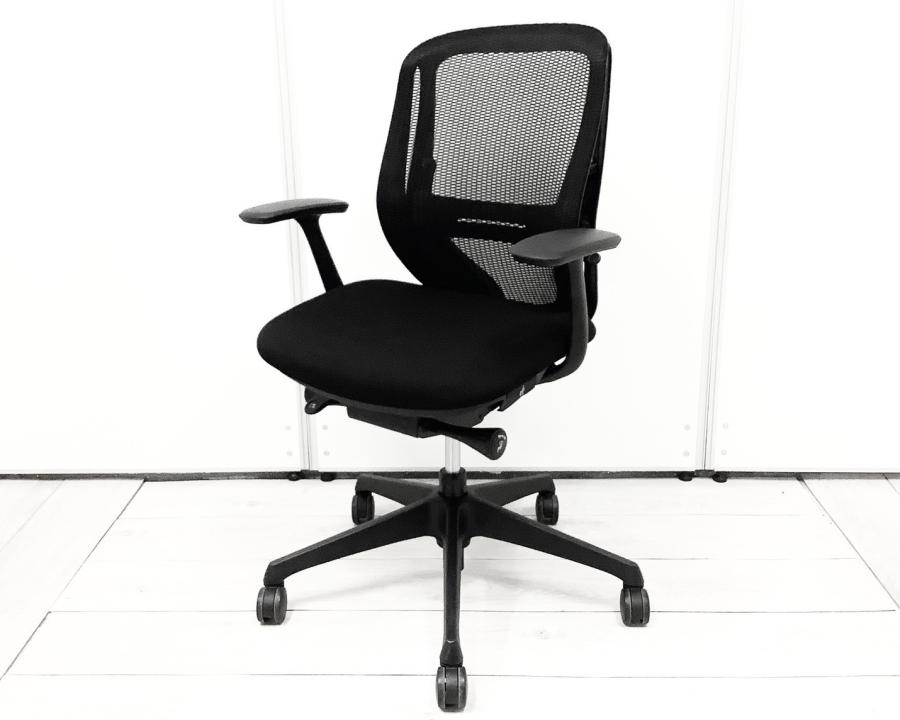 ワークチェア デザインアーム アームレスト付 ブラックボディ オススメ(おすすめ) 大人気 ・Okamura/オカムラ ・Sylphy/シルフィー ※横浜本店撮影画像※
                        シルフィーメッシュ
                                    中古
            