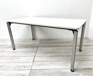 【定価約9万円】【人気なホワイトカラーのミーティングテーブル入荷！】■イトーキ/DEシリーズ　■W1500D750H700　ホワイト 　■4～6人向け