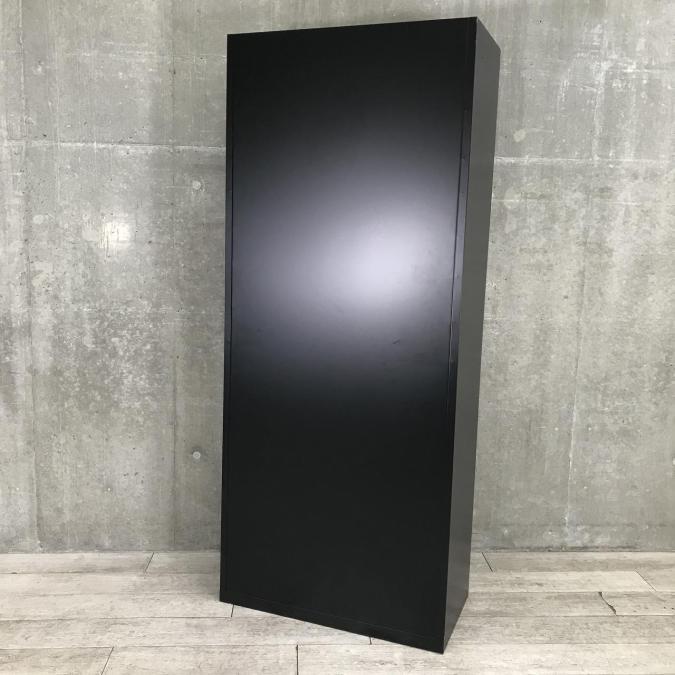 オコ・ナカムラ　橋　レゾネより　状態良好　新品額付 中古】レクトライン オカムラ/okamura ローキャビネット／両開き