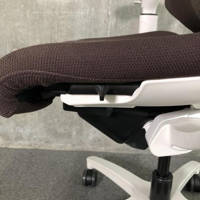 中古】エフメッシュ KG-170JBH-W9H2 イトーキ/ITOKI 肘付 中古】エフメッシュ KG-170JBH-W9H2 イトーキ/ITOKI 肘付