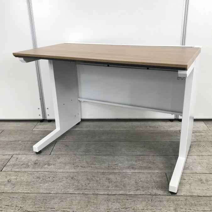 【商品入れ替え】【人気のナチュラル天板の平デスク！コンパクトサイズ！起業・移転・増員にもオススメ！】■コクヨ(KOKUYO)製　iSシリーズ　平机　(W1000×D600×H720)　■天板：ナチュラル　本体：ホワイト　■引き出し無し
                        iSシリーズ
                                    中古
            