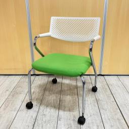 【ヴィトラ製ビザロール】中古　ネスティング　キャスター付　ライトグリーン　ミーティング　会議　【倉庫在庫品】【TH】【KS】