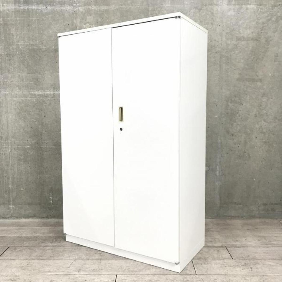 【少し高さのある4段収納タイプ！中を一望できる観音開きのキャビネット】■イトーキ（ITOKI） シンライン (THIN LINE)　両開き書庫　ローキャビネット　H1470㎜　■ホワイト　■シリンダー錠　■天板付き
                        シンライン
                                    中古
            