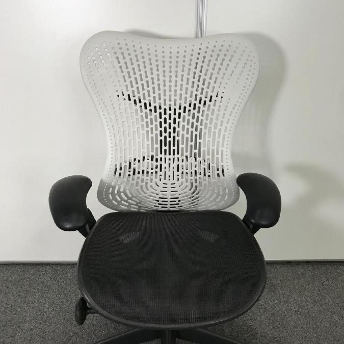 中古】ミラアーム Herman Miller/ハーマンミラー 肘付ハイバック 中古】ミラアーム Herman Miller/ハーマンミラー 肘付ハイバック