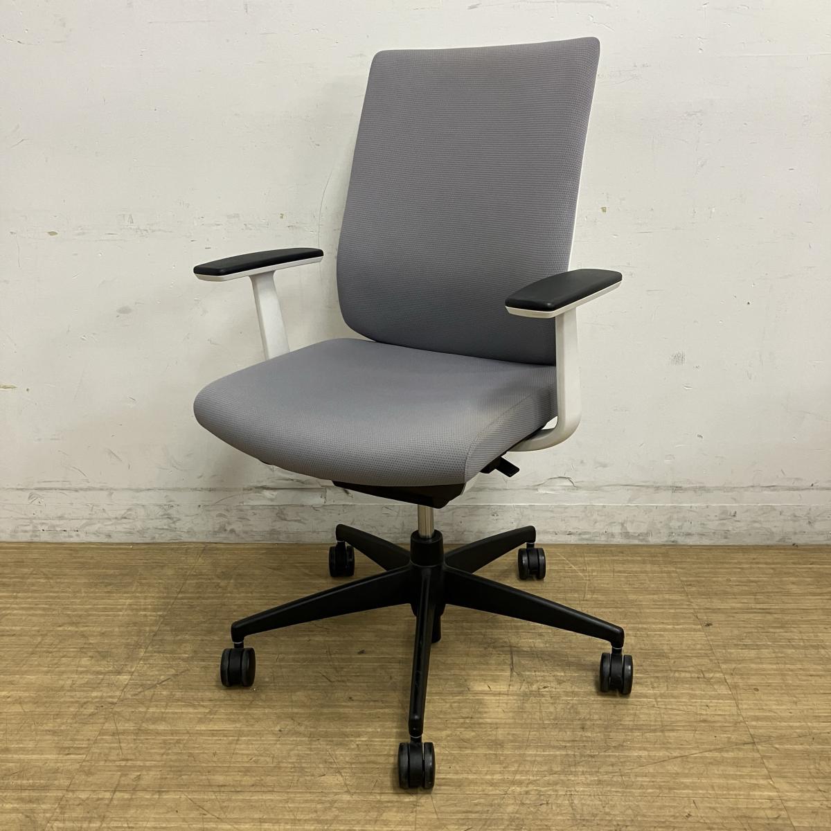 中古】ウィザード2 CRS-G1822E1 コクヨ/KOKUYO 肘付ハイバック