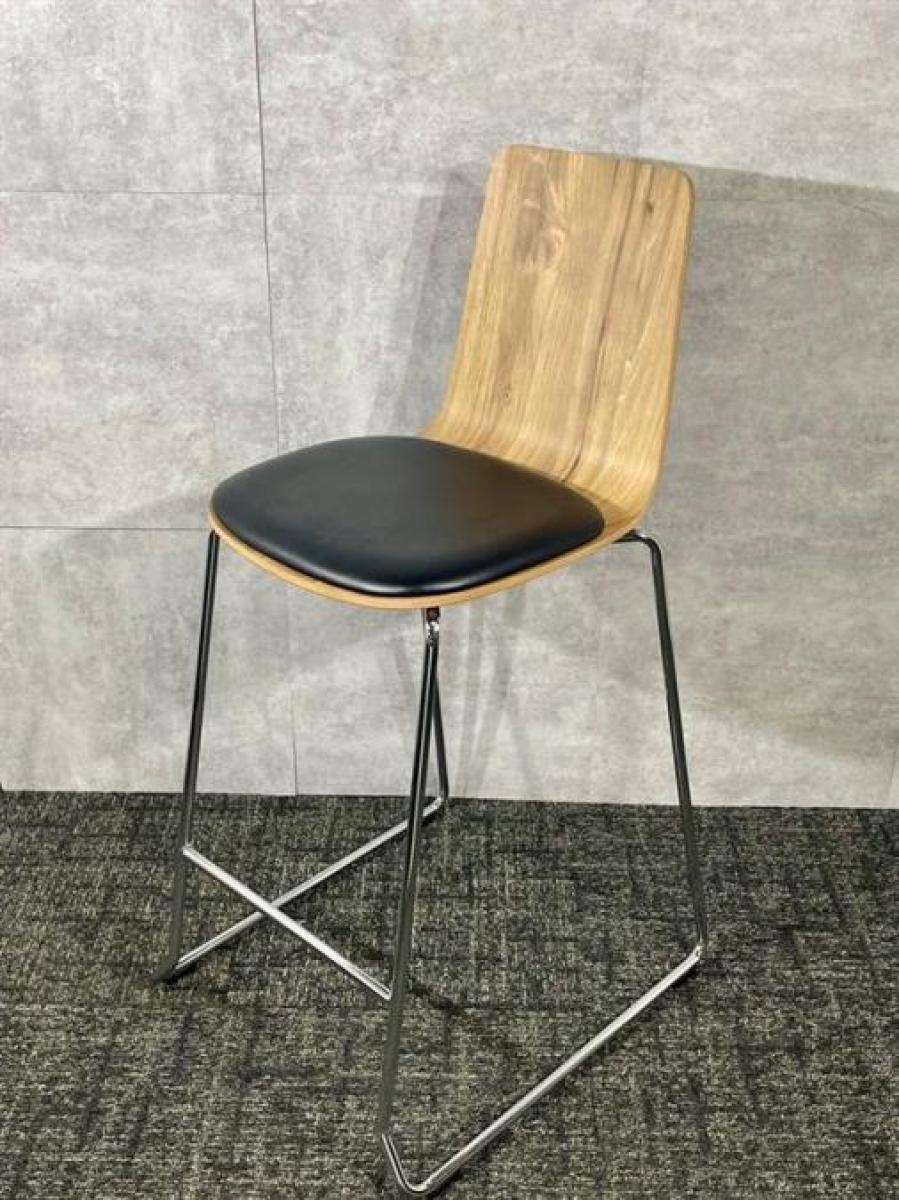 【南】3月18日入荷予定★【カウンターチェア】　ミーティングチェア　ハイチェア　会議用　休憩室　中古　KOKUYO 　九州　福岡　博多　天神　佐賀　長崎　大分　熊本　宮崎　鹿児島　沖縄　オフィスバスターズ
                        ミケット
                                    中古
            