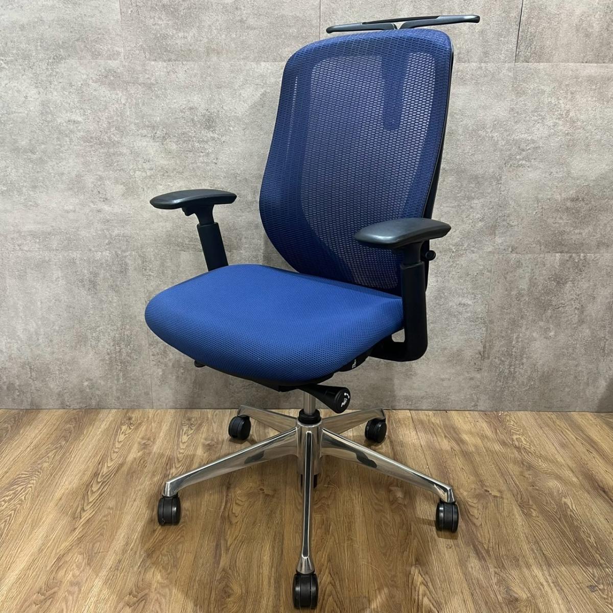 【南】★1脚限定セール★【オフィスチェア/オカムラ/シルフィー/ミディアムブルー色/可動肘】高級チェア　ゲーミングチェア　福岡　博多　天神　佐賀　長崎　大分　熊本　宮崎　鹿児島　沖縄 　オフィスバスターズ　中古
                        シルフィーメッシュ
                                    中古
            