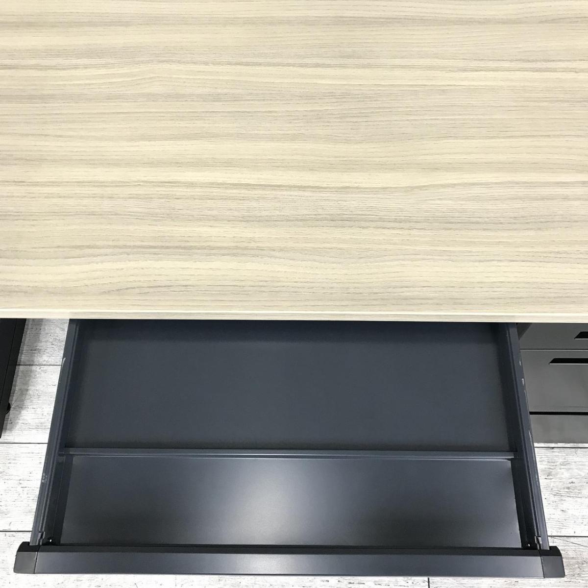 中古】CZRデスク CZR-147CBC-171 イトーキ/ITOKI 片袖机 508605 中古】CZRデスク CZR-147CBC-171 イトーキ/ITOKI 片袖机 508605