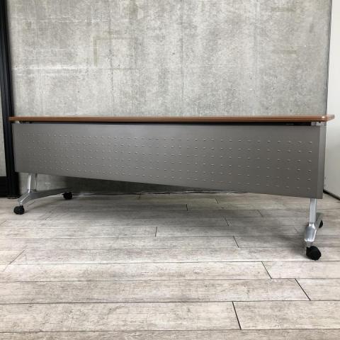 ウチダ(UCHIDA) スタックテーブル(長机/折りたたみ/会議用 ウチダ(UCHIDA) スタックテーブル(長机/折りたたみ/会議用