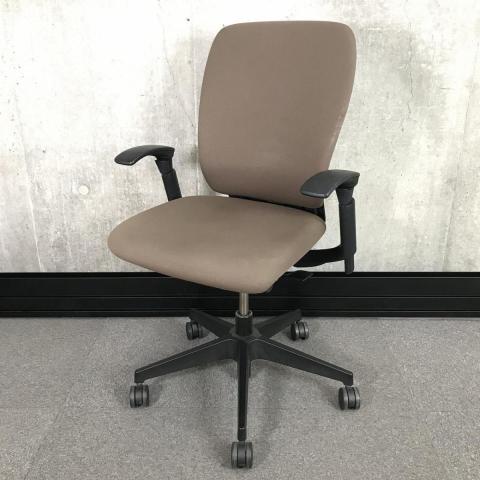 イトーキ（ITOKI） フルゴ(fulgo) 一覧 - 中古オフィス家具なら