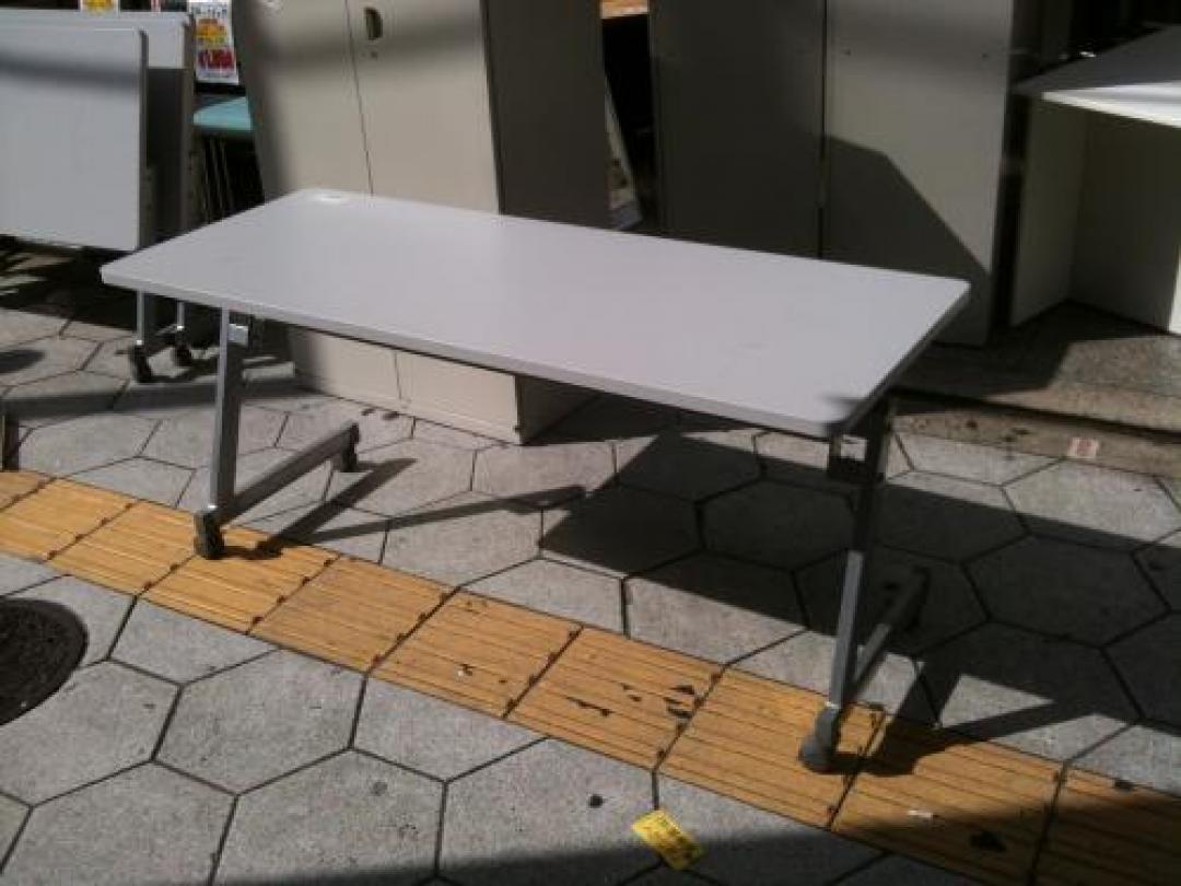 【会議・セミナー用】2名用・並べて大きなテーブルに
                                    中古
            