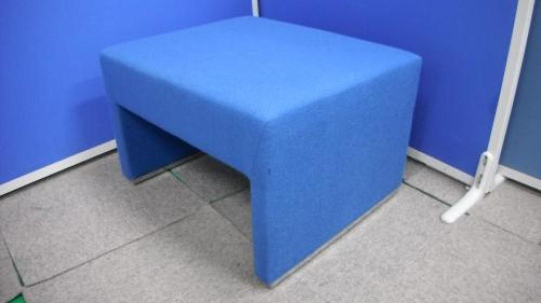 6/9在庫情報：スツール
                                    中古
            