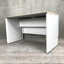 【希少！！人気の木目カラー入荷！】■イナバ（Inaba）　フレイシリーズ（Frei）　平デスク　W1200×Ｄ630×H720㎜　パネル脚タイプ　■天板：木目ナチュラル/パネル脚：ホワイト　【状態良好品！】【入替セールにつき30%OFF！】