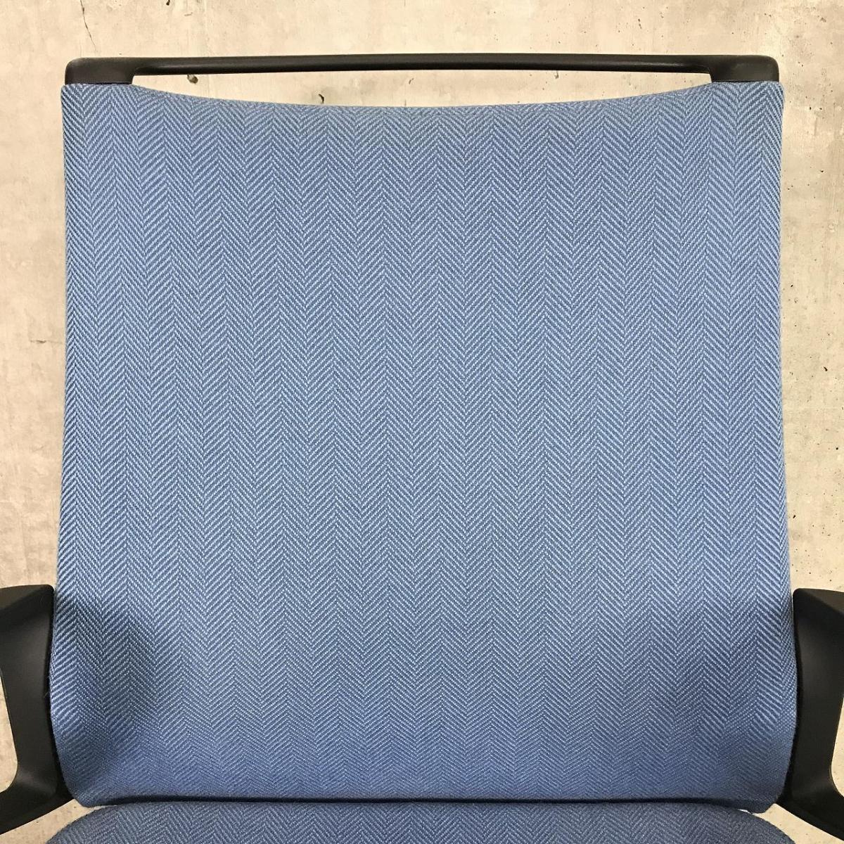 中古】モード CA25BR FWJ4 オカムラ/okamura 肘付ミドルバック 中古】モード CA25BR FWJ4 オカムラ/okamura 肘付ミドルバック