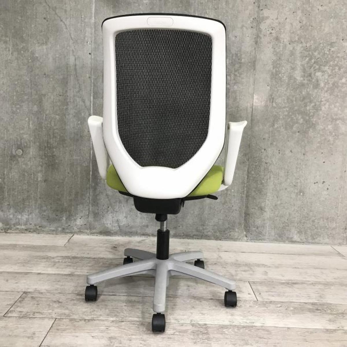 中古】コルト KT-230JD-W9Q6T1 イトーキ/ITOKI 肘付ハイバック 中古】コルト KT-230JD-W9Q6T1 イトーキ/ITOKI 肘付ハイバック