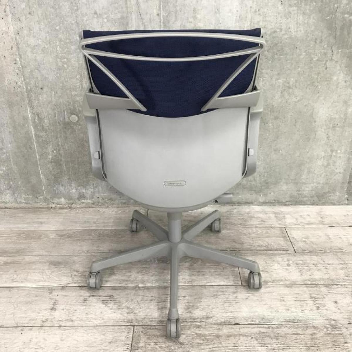 中古】エスクード C443GR-FFW4 オカムラ/okamura 肘付ローバックチェア 
