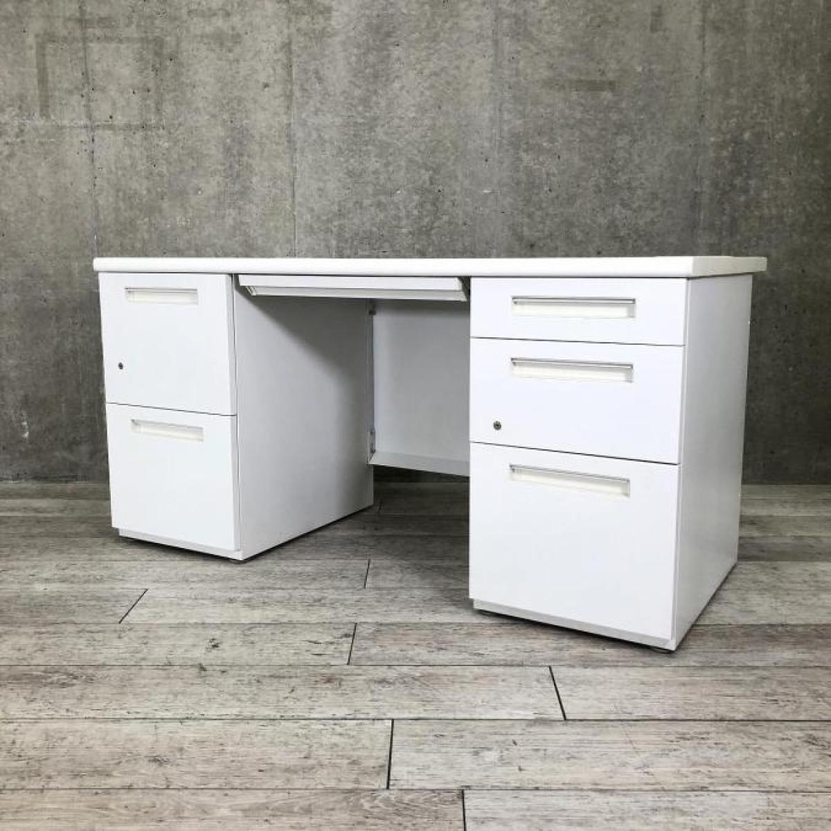 【広さも収納力も抜群！上長デスクとしてもオススメのデスクです！】■イナバ（INABA）製　VDNシリーズ　両袖机　※右袖３段：左袖２段　幅1400㎜　■ホワイト　■シリンダー錠【AD】
                        VDN デスク
                                    中古
            