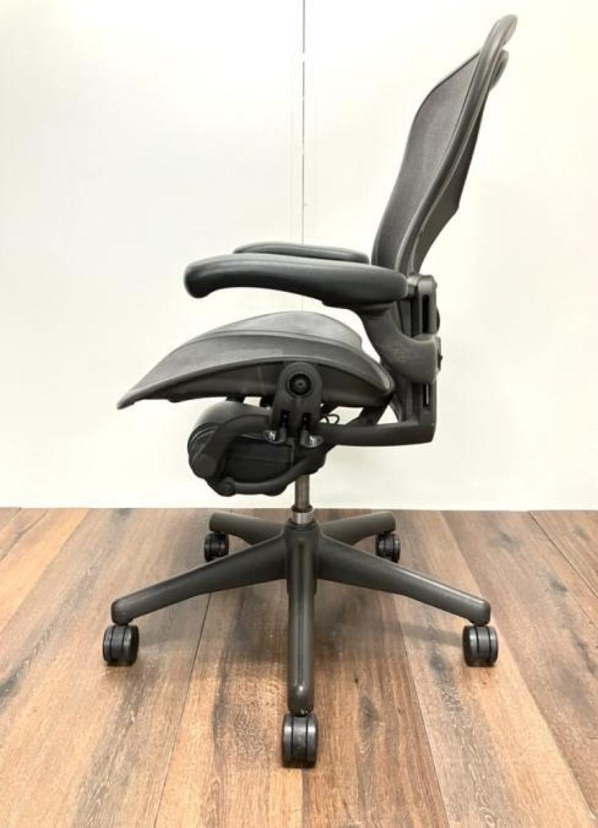 中古】アーロンチェア(ランバー フル装備) Herman Miller 中古】アーロンチェア(ランバー フル装備) Herman Miller