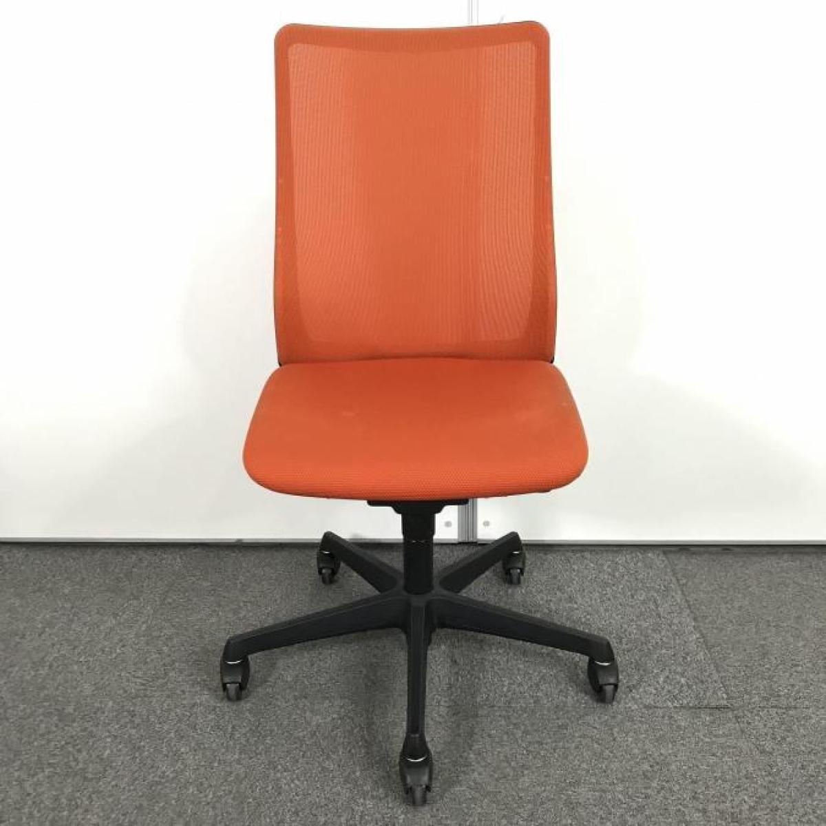 オフィスチェア オカムラ チェア オレンジ 近日処分予定です