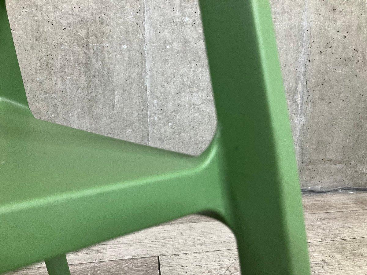 中古】ティプ トン vitra/ヴィトラ スタッキングチェア 512773 中古】ティプ トン vitra/ヴィトラ スタッキングチェア 512773