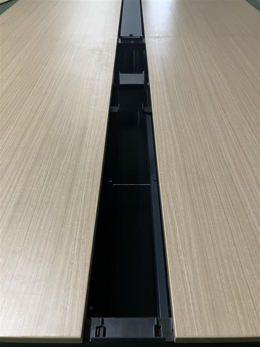 中古】インターリンク イトーキ/ITOKI フリーアドレスデスク 中古】インターリンク イトーキ/ITOKI フリーアドレスデスク