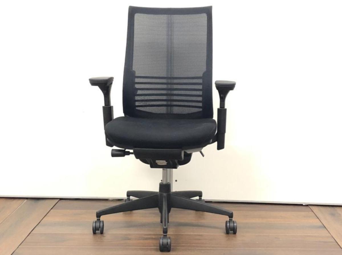中古】ベゼル 樹脂脚 コクヨ/KOKUYO 肘付ハイバックチェア 中古】ベゼル 樹脂脚 コクヨ/KOKUYO 肘付ハイバックチェア
