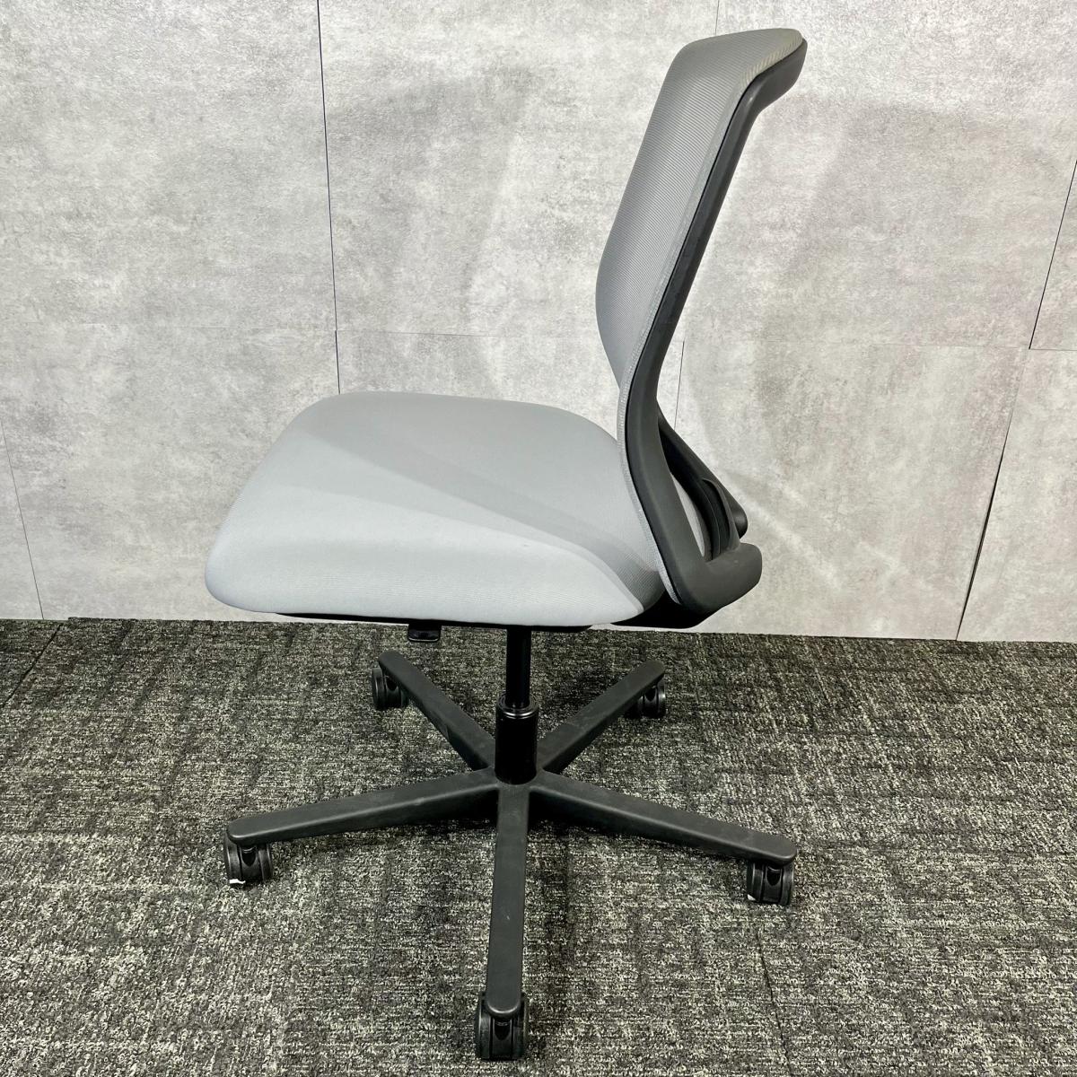 中古】カリッサ2 ウチダ/UCHIDA 肘無ローバックチェア 513249 中古】カリッサ2 ウチダ/UCHIDA 肘無ローバックチェア 513249