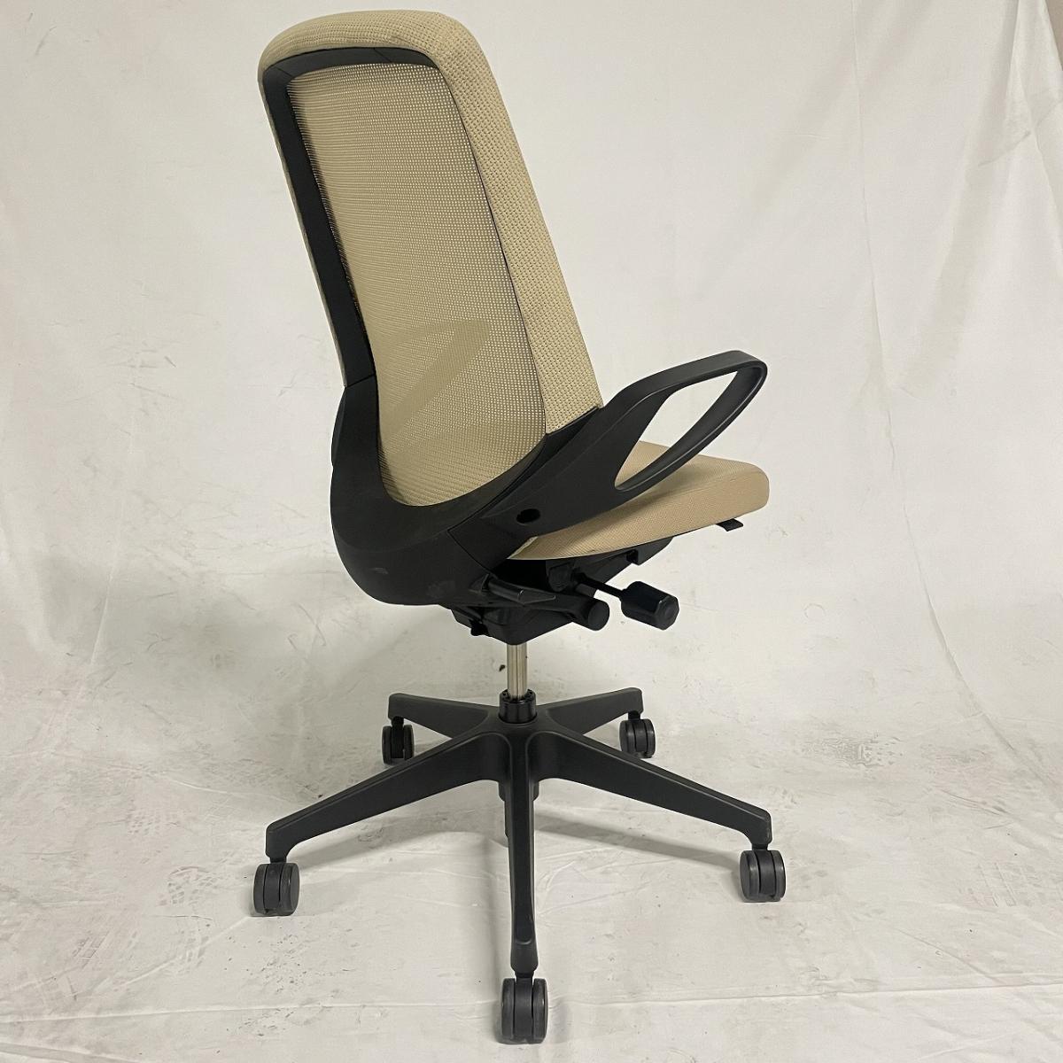 中古】ノート KJ-176JB-T1Y3 イトーキ/ITOKI 肘付ハイバック 中古】ノート KJ-176JB-T1Y3 イトーキ/ITOKI 肘付ハイバック