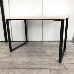 【A00996601】【お洒落なハイカウンターテーブル入荷！】■オカムラ　アルトピッツァ（Alt Piazza）　ハイカウンター　ミーティングテーブル　W1500×Ｄ900×H1000㎜　■木目ナチュラル天板【IB】