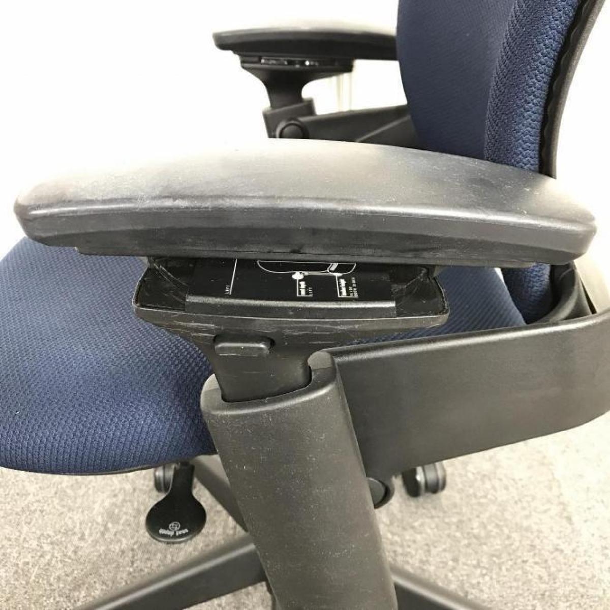 中古】リープV2 Steelcase/スチールケース 肘付ハイバックチェア 中古】リープV2 Steelcase/スチールケース 肘付ハイバックチェア