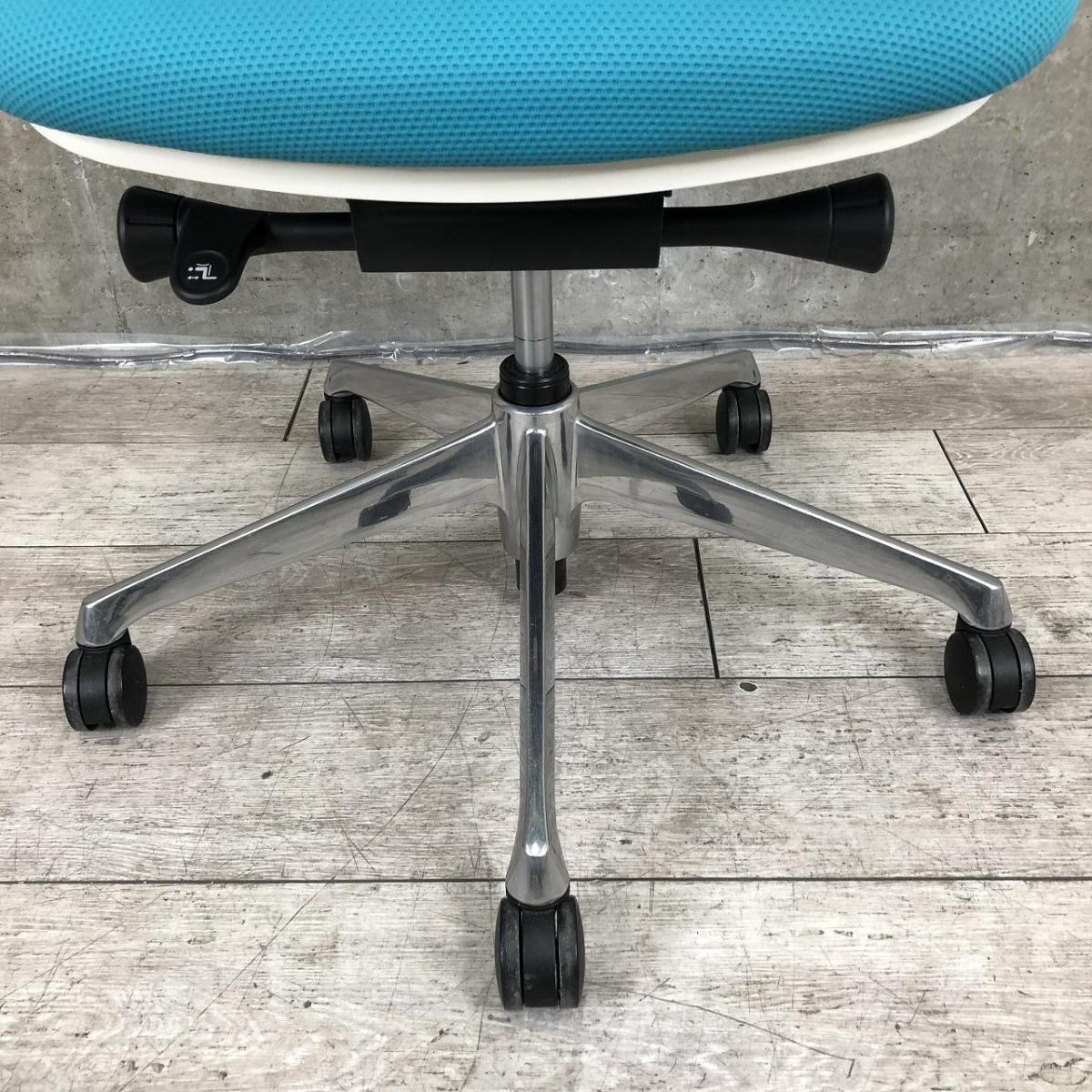 中古】シルフィーメッシュ C686BZ FMR6 オカムラ/okamura 肘付 中古】シルフィーメッシュ C686BZ FMR6 オカムラ/okamura 肘付