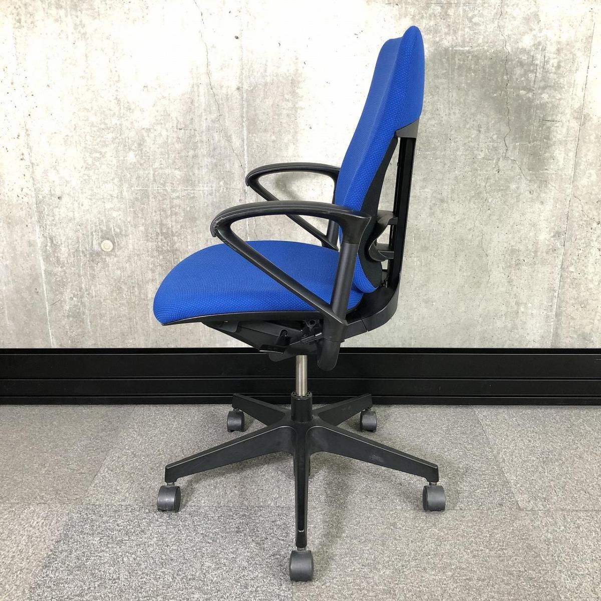 中古】プラオチェア イトーキ/ITOKI 肘付ハイバックチェア 514025 